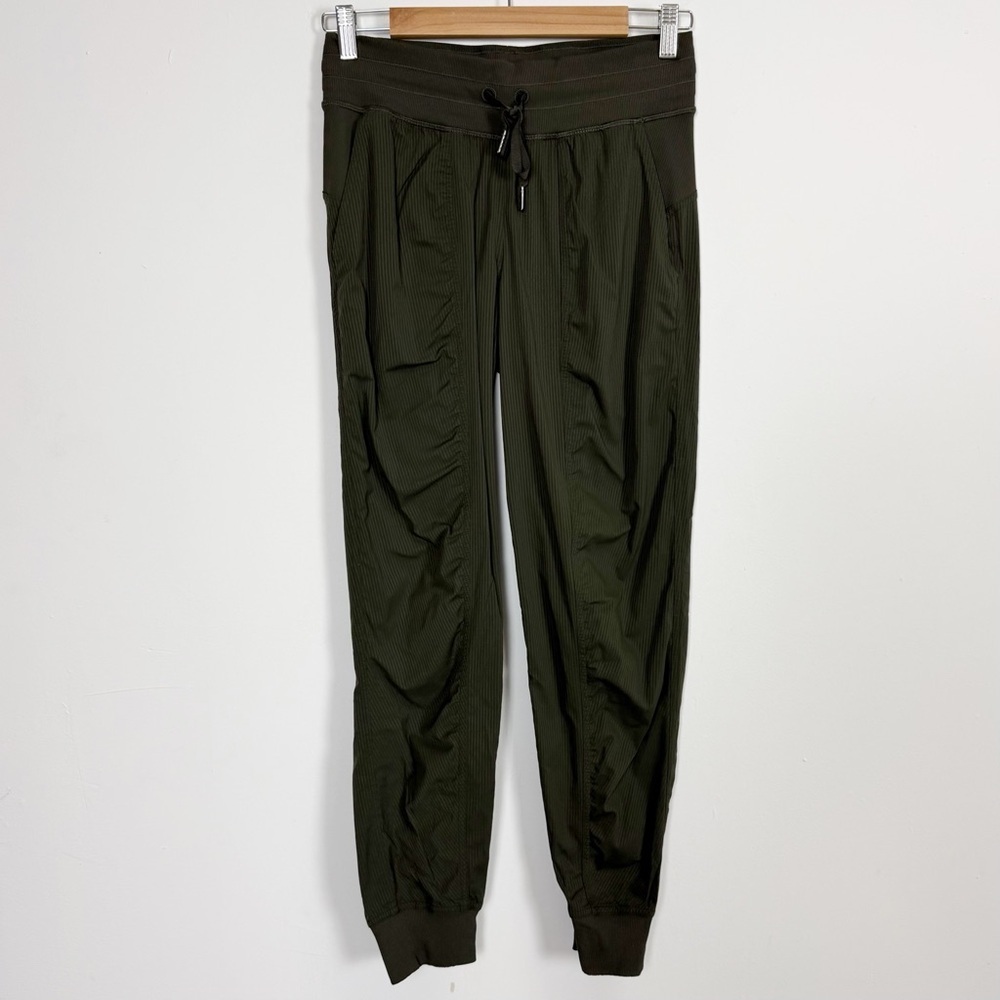 Lululemon Dance Studio Mid-Rise Jogger Womens 6 Green Athletic Pants